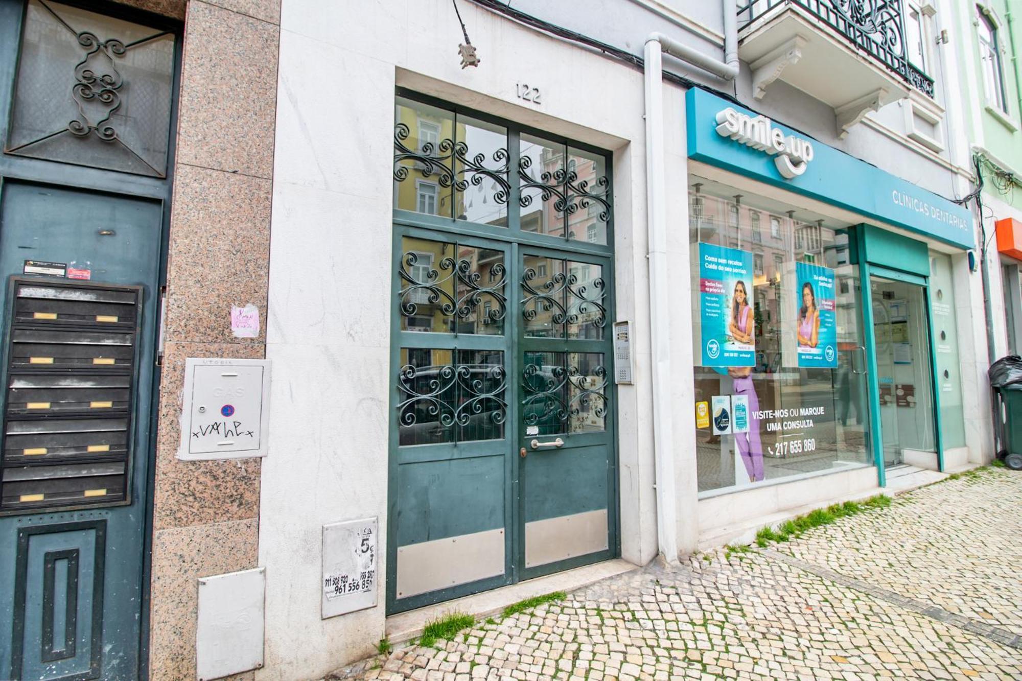 Ferienwohnung Arroios - Fourth Floor Lissabon Exterior foto